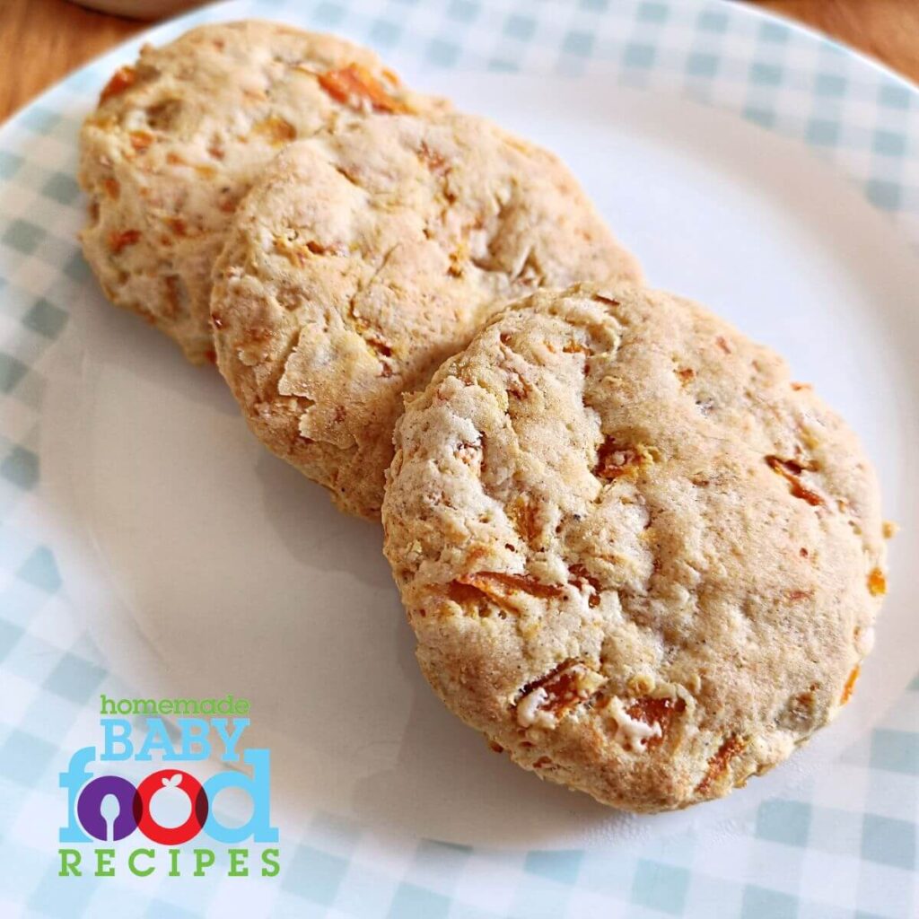 Baby's whole wheat carrot biscuits