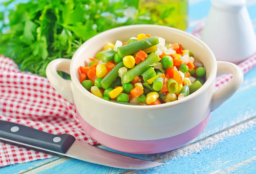 Adding baking soda to vegetables