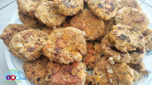 Chicken and lentil cakes